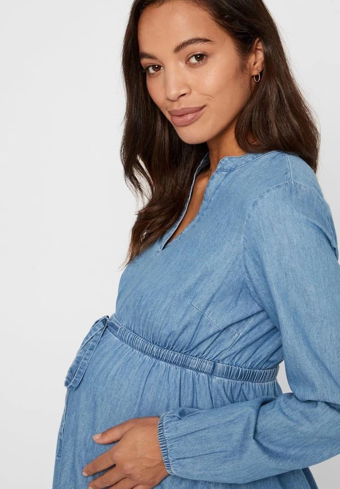 MAMALICIOUS Tunique - Light Blue – Image 4