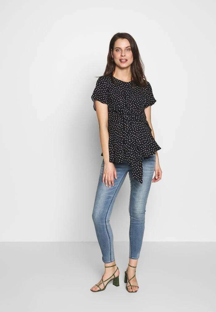 MAMALICIOUS MLLAVAL SPLIT - Jean Slim - Light Blue Denim – Image 2