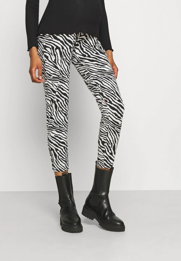 MAMALICIOUS MLFLAME PANTS BUMPBAND - Pantalon Classique - White