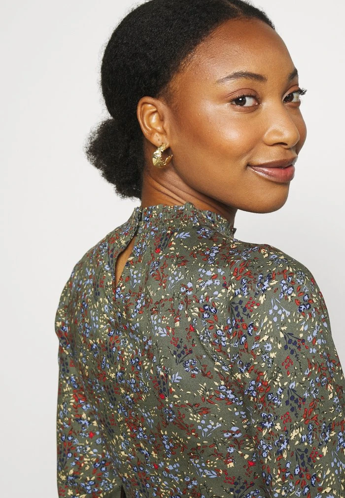 MAMALICIOUS MLZELMA DRESS - Robe De Jour - Dusty Olive – Image 5