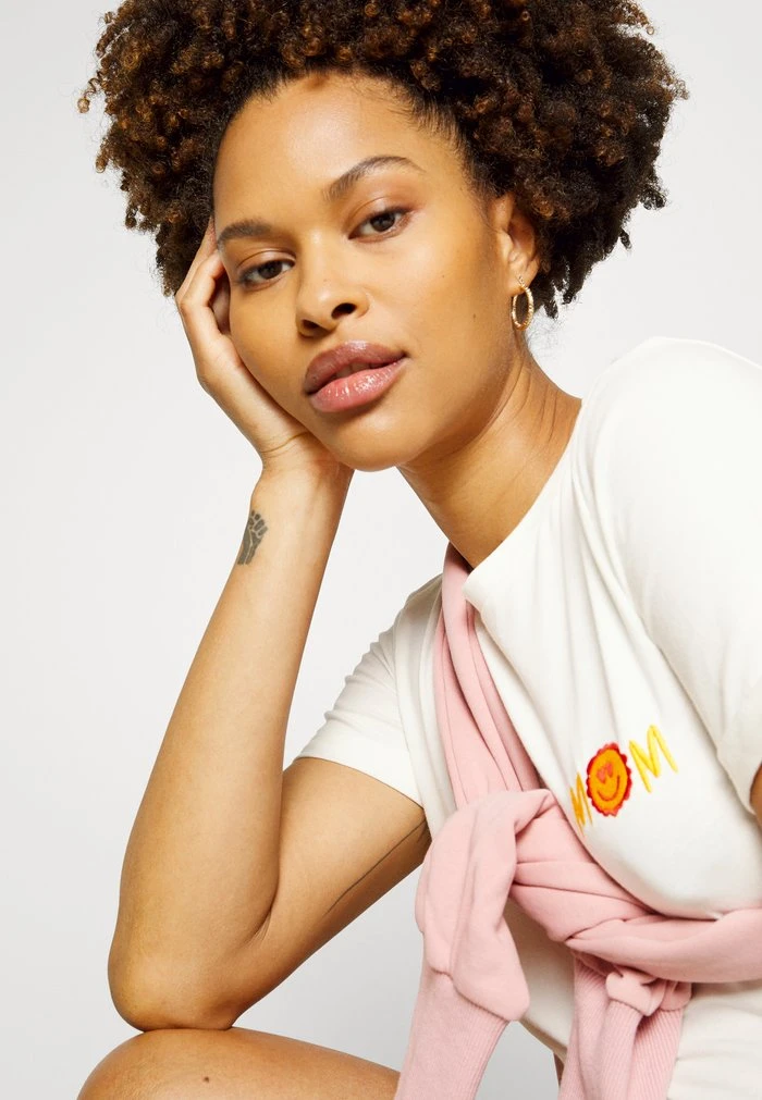 MAMALICIOUS MLAVAH - T-shirt Imprimé - Snow White – Image 5