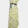MAMALICIOUS ZYLA CAP DRESS - Robe De Jour - Misted Yellow