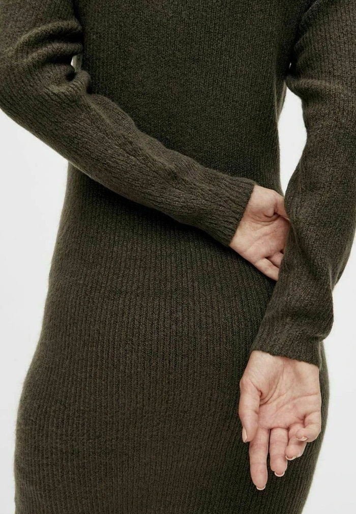 MAMALICIOUS PCMCANA - Robe Pull - Black Olive – Image 5