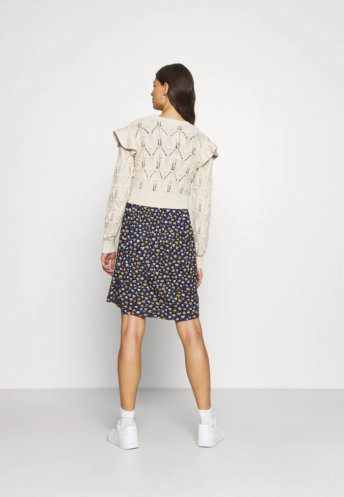 MAMALICIOUS MLDAISY CROPPED - Gilet - Parchment – Image 3